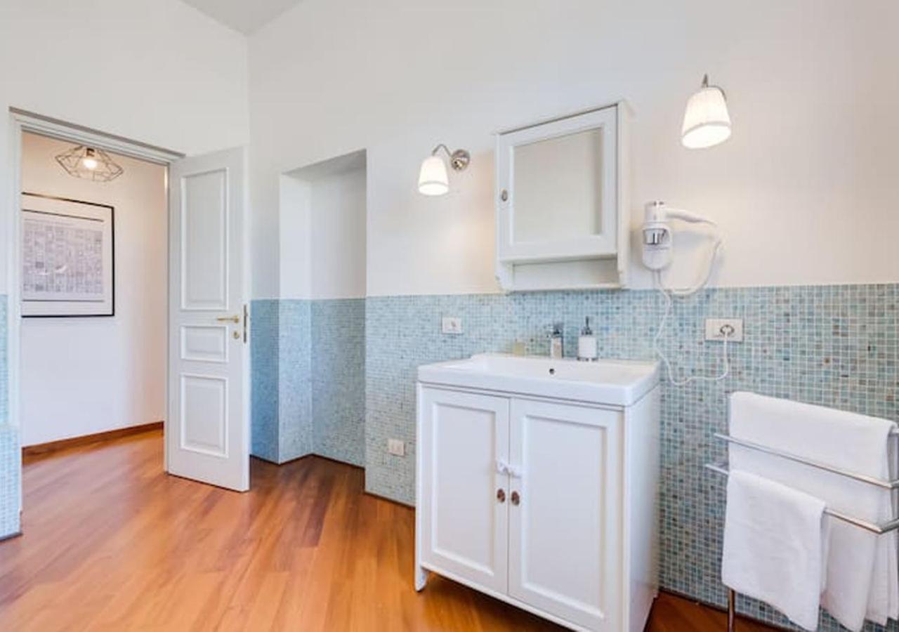 Modern, Stylish Flat Near Piazza Della Repubblica Villa Rome Exterior photo